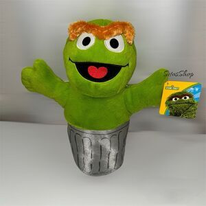 Sesame Street Oscar the Grouch Large 13-inch Soft Plush Stuffed Toy Licensed NEW